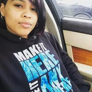 Meet your Posher, Markitta